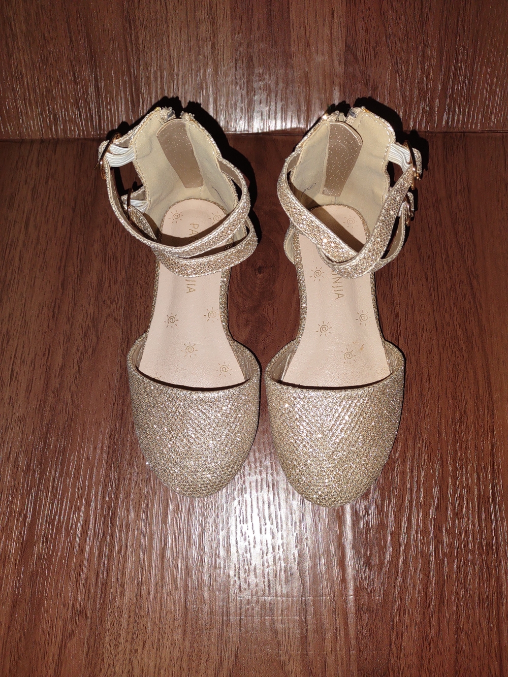 8C Girls Sparkle Ankle-Strap Flats in Gold 3X737sm